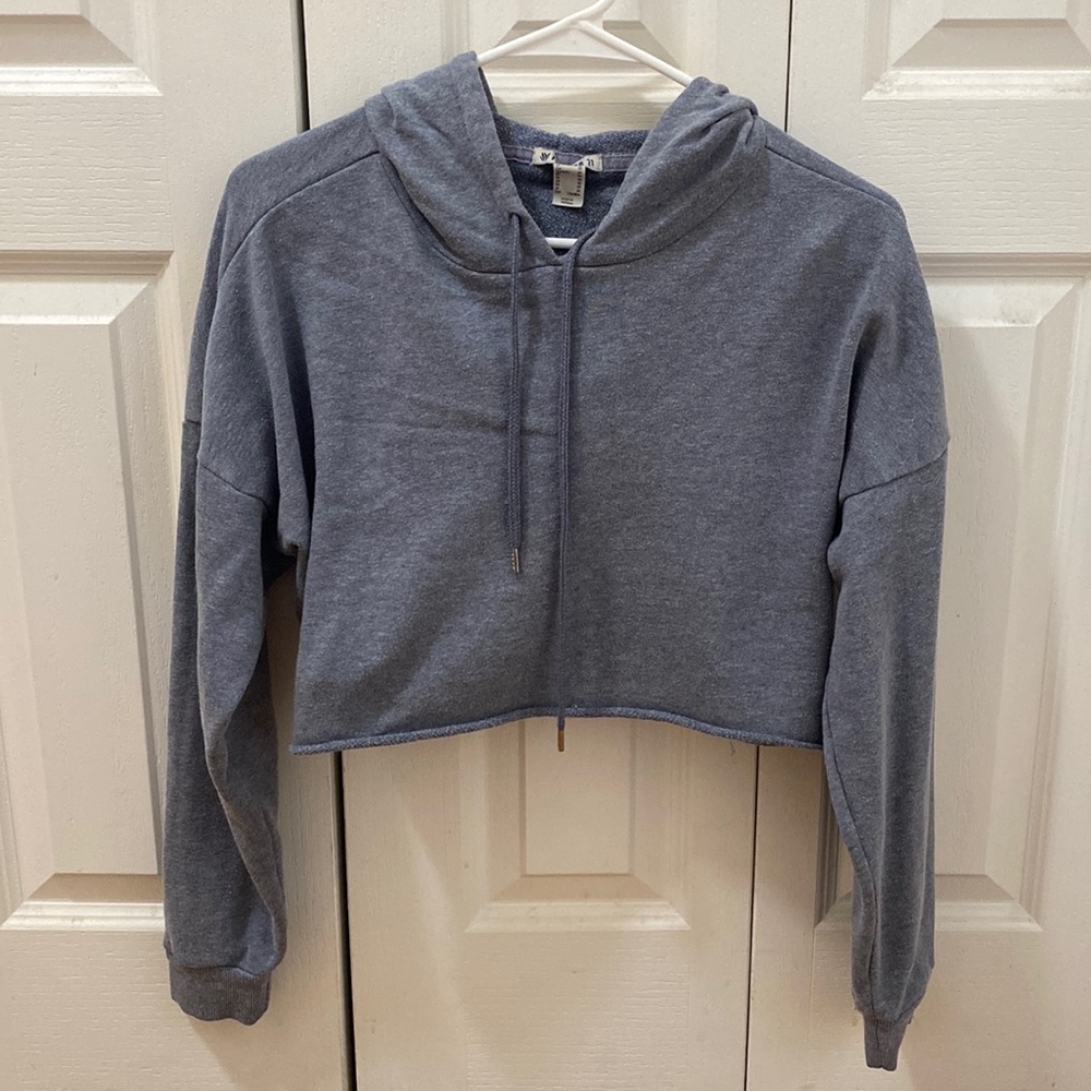 Cropped sweatshirt